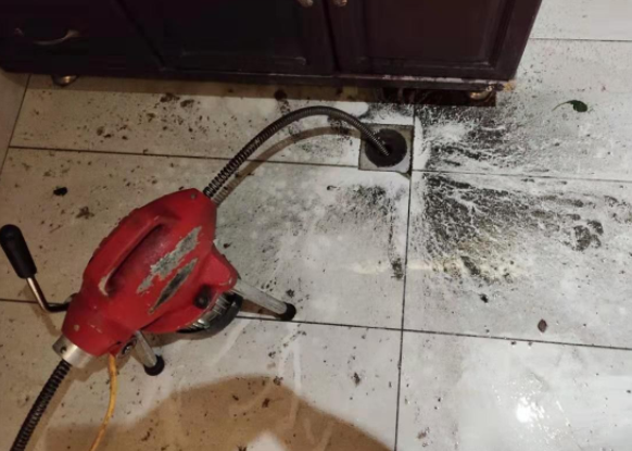 海盐管道疏通需注意一些关键的步骤和技巧